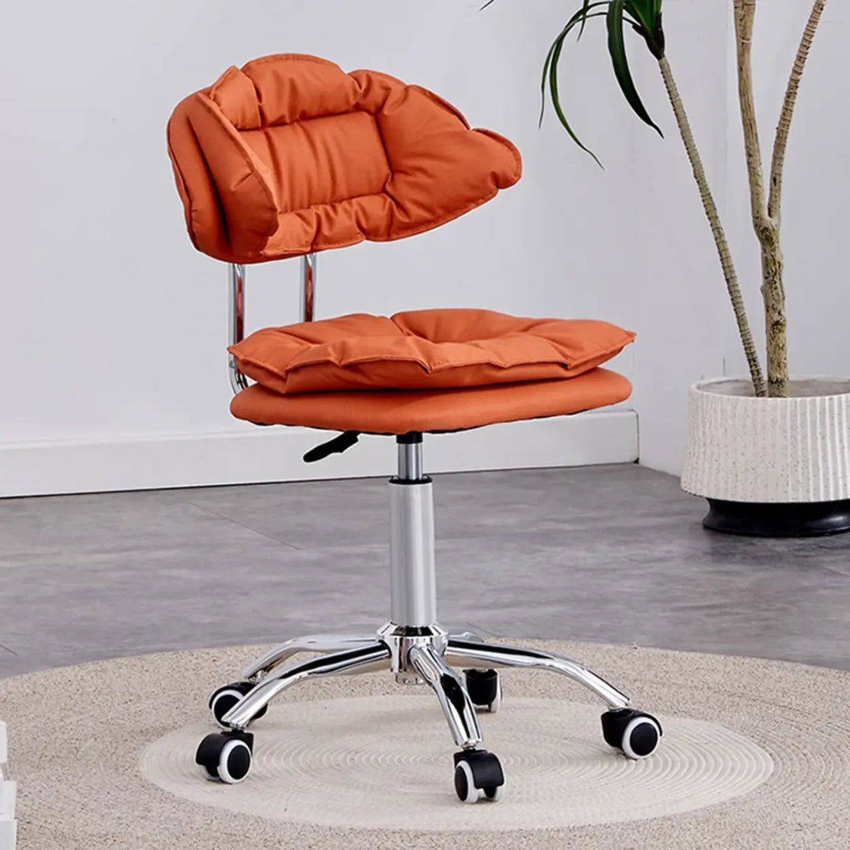 Multi-Color Ergonomic Leather Rotatable Office Chair Image - 18
