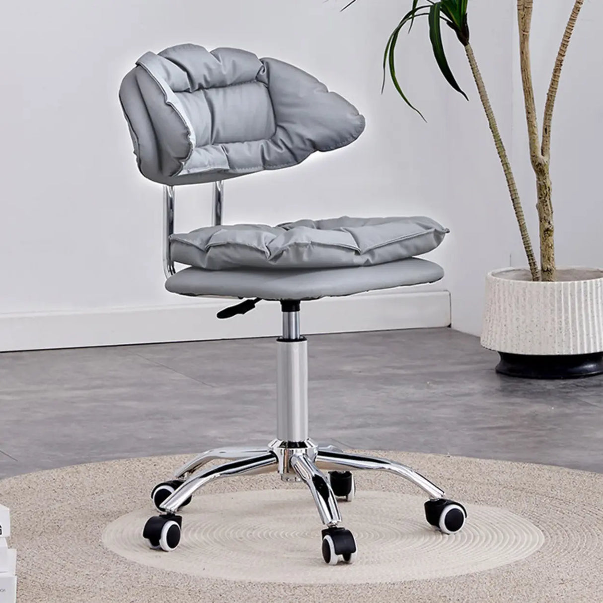 Multi-Color Ergonomic Leather Rotatable Office Chair Image - 5