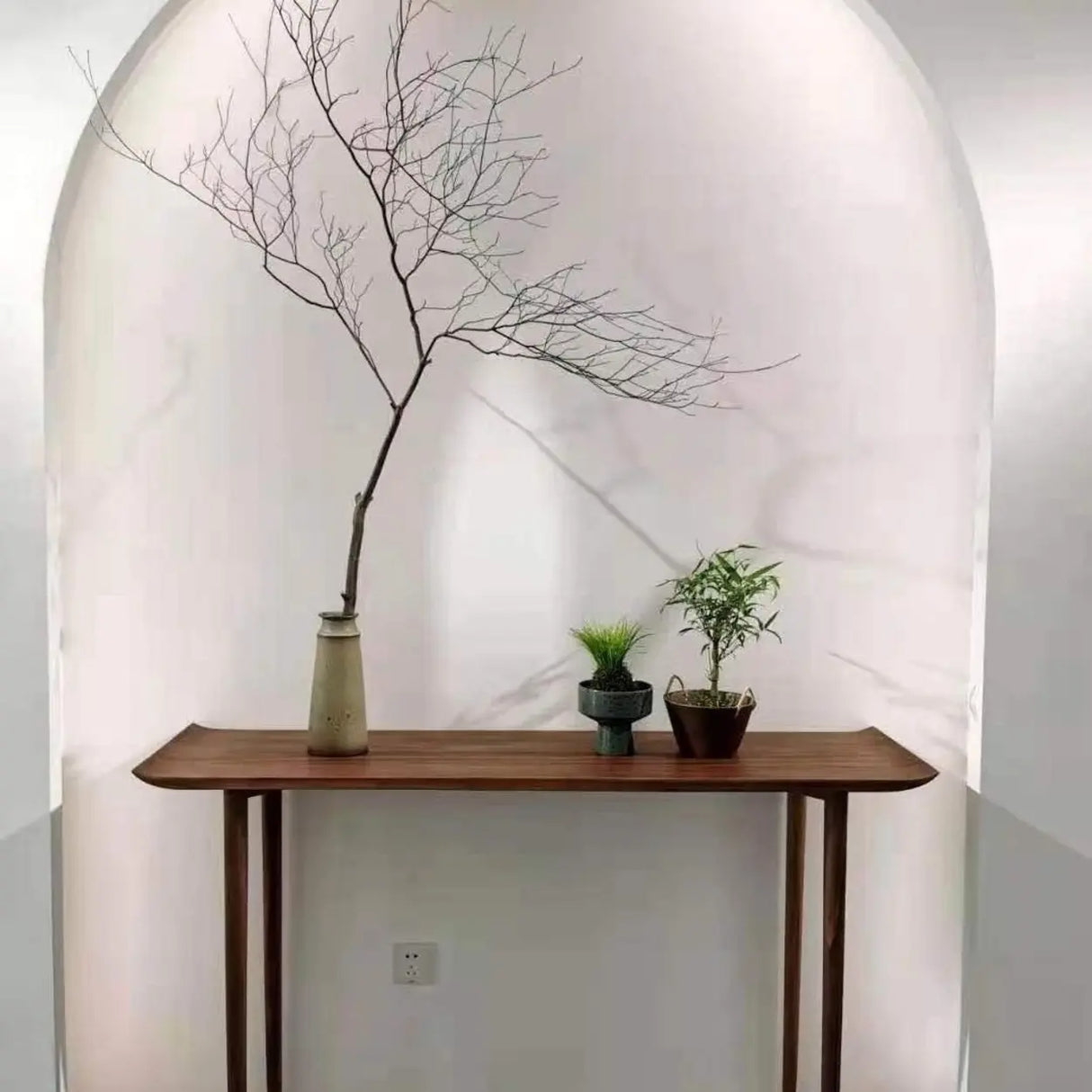 Natural Rich Pine Wood Curved Walnut Console Table Image - 3