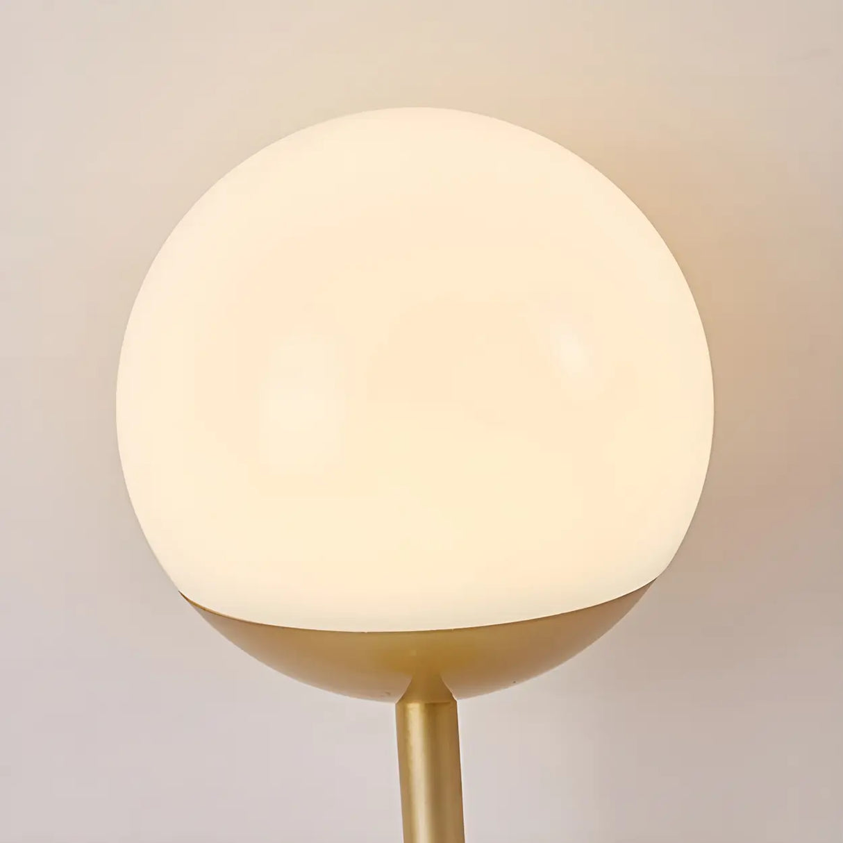 Nordic Sphere Aluminum Outdoor Floor Lamp 1 Light