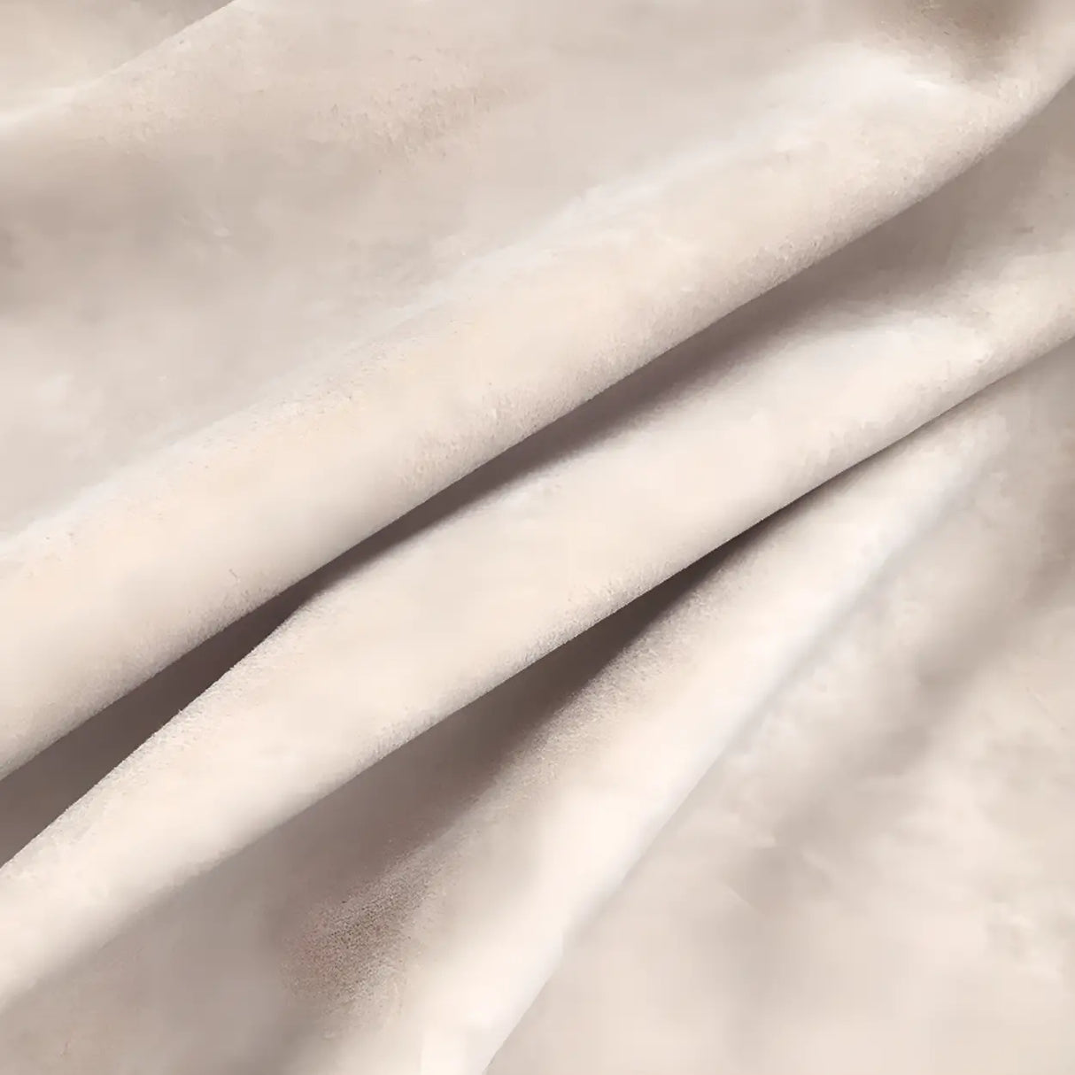 Off-White Anti Cat Scratch Velvet Tufted Back Sofa Image - 4