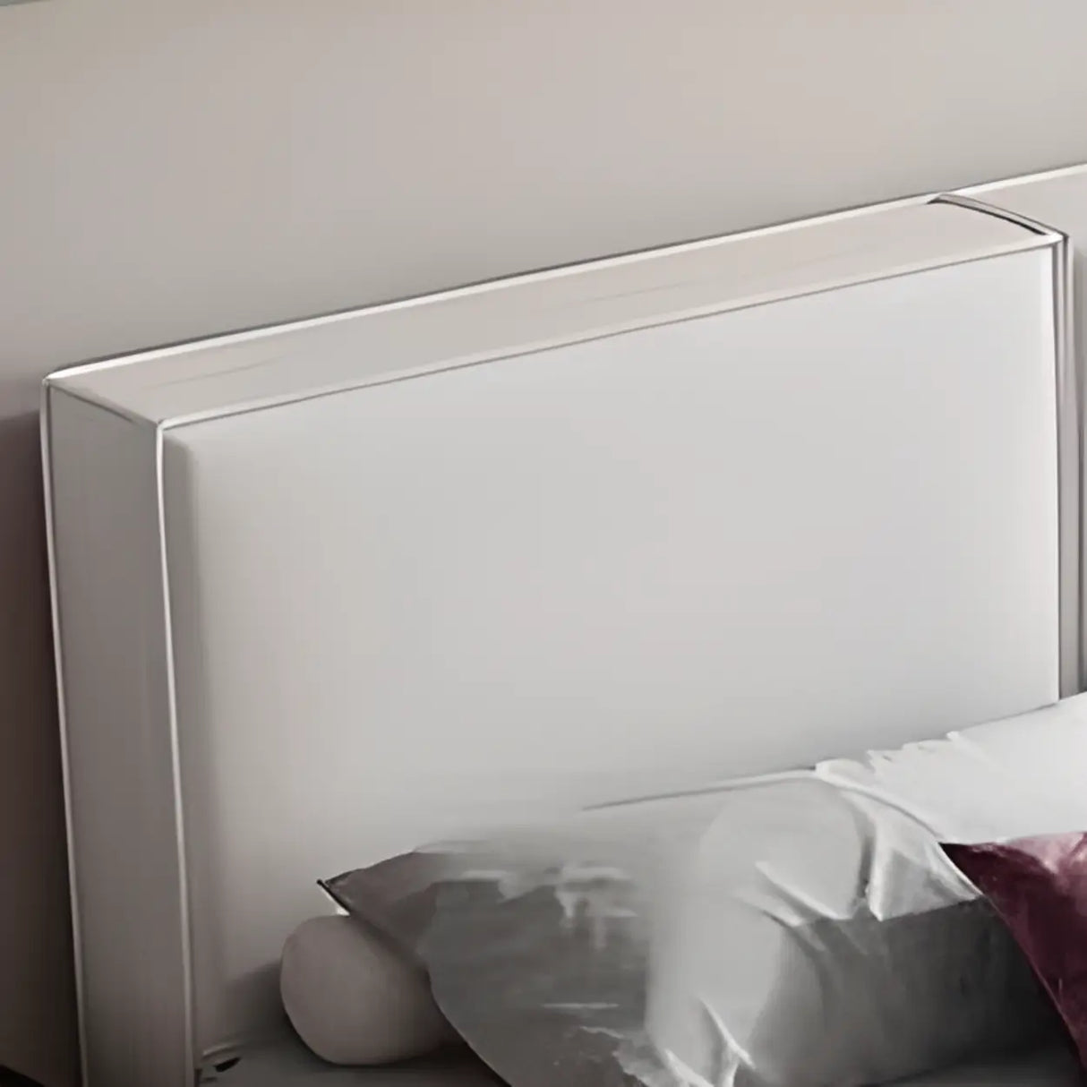 Off-White Comfort Queen Modern Upholstered Storage Bed Image - 8