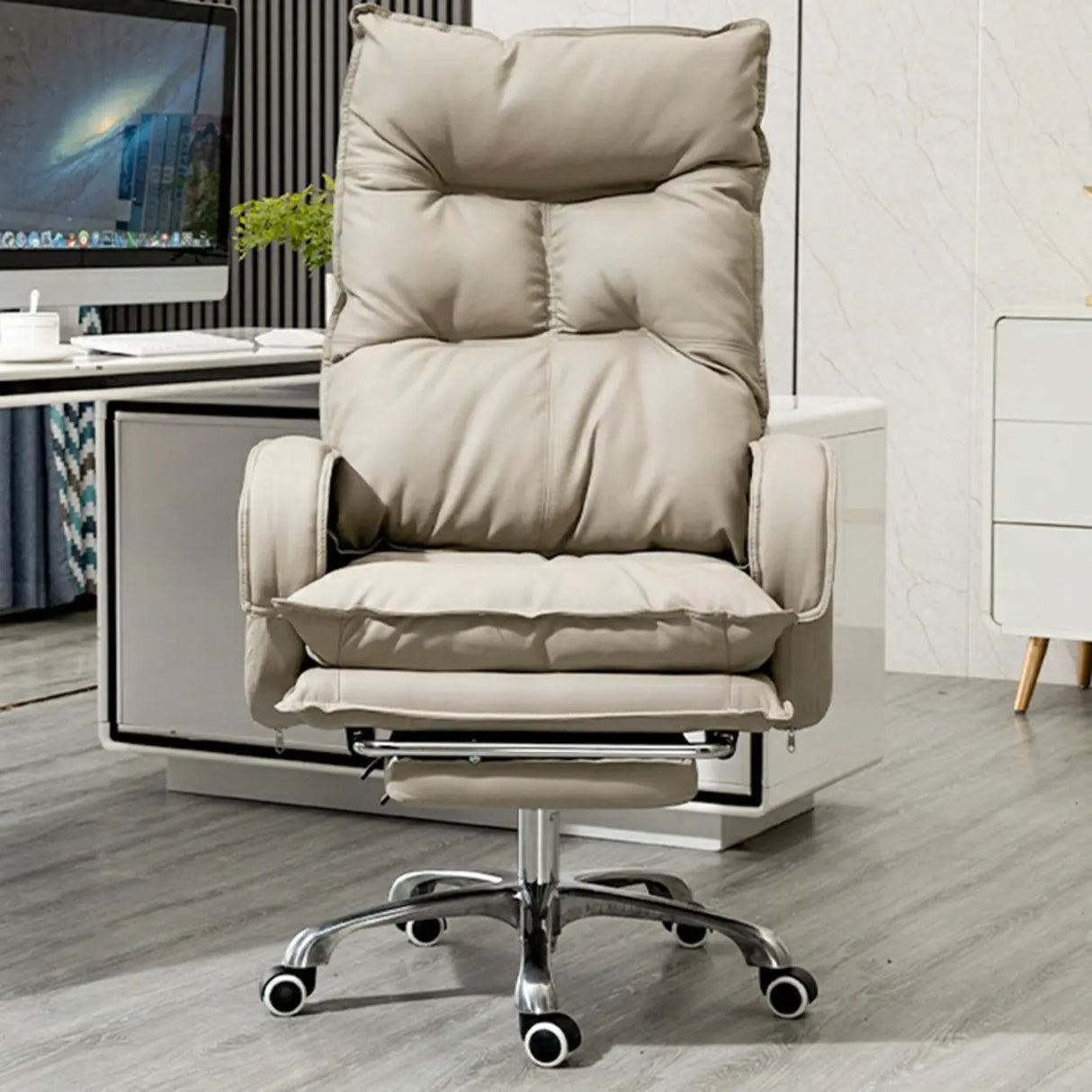 Off-White Large Adjustable Reclining Leather Office Chair Image - 3