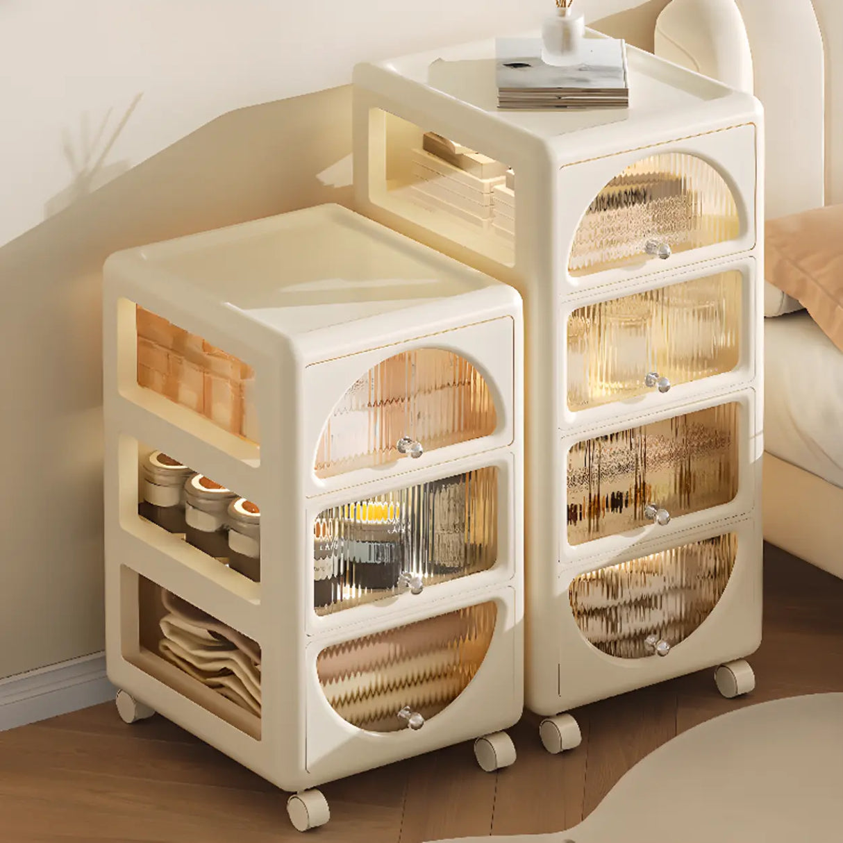 Off-White Three-Drawers Standard Height Kids Nightstand Image - 3