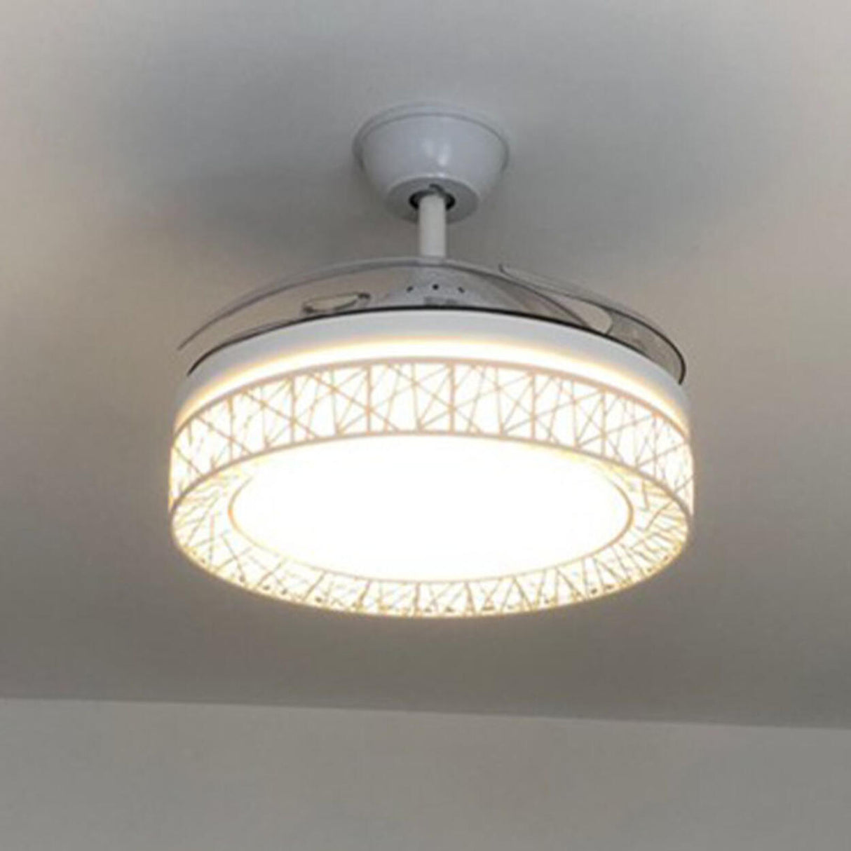 Retractable Blade White Round Ceiling Fan with Light Image - 6