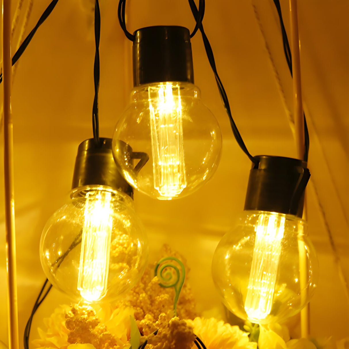 Retro Black Globe Bulb Solar Christmas String Light Image - 10