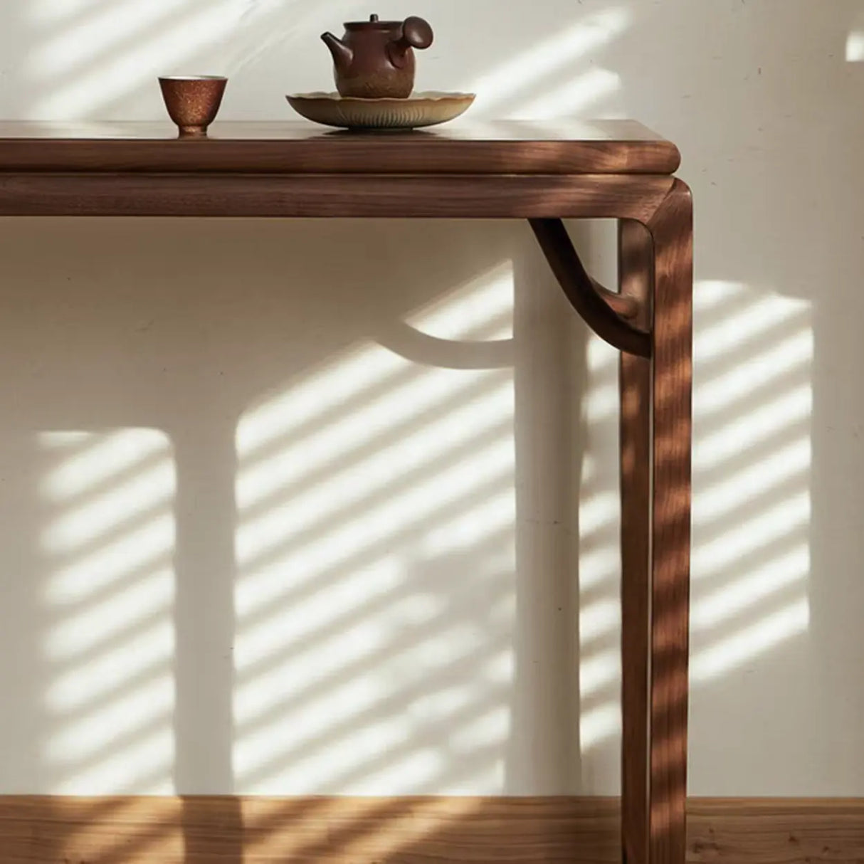 Rustic Entryway Auburn Elm Wood Standard Console Table Image - 6