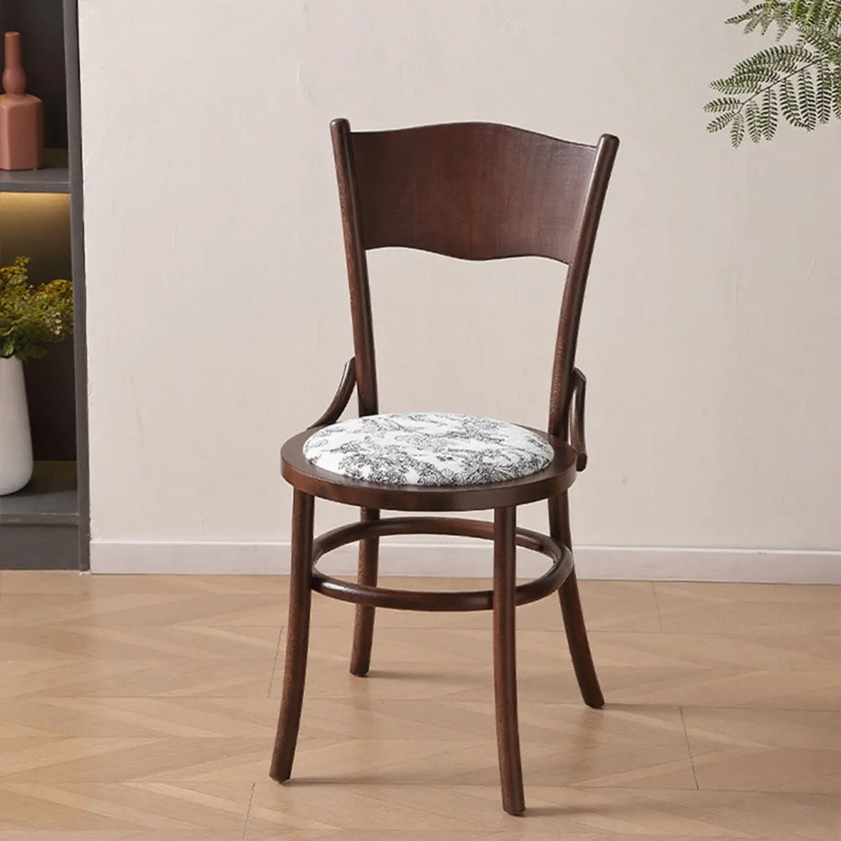 Rustic Mid-Century Wooden Back Curved Dining Chair with Cushion Image - 7