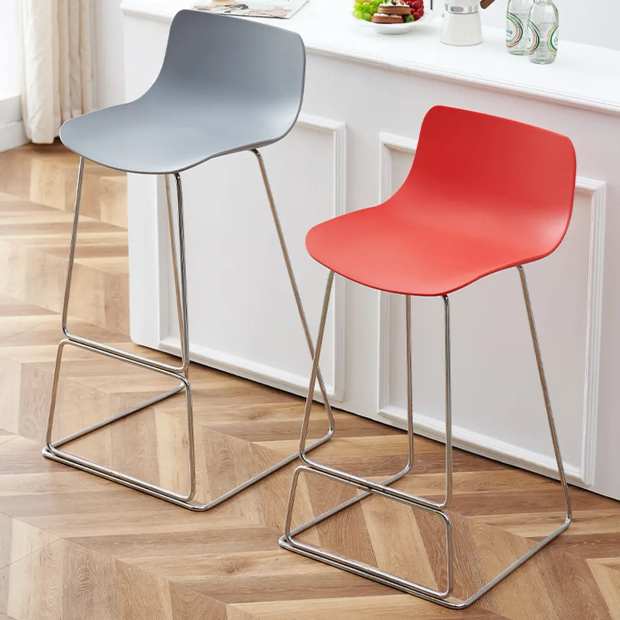 Saddle Low Back Metal Sled Base Bar Stool with Footrest Image - 8