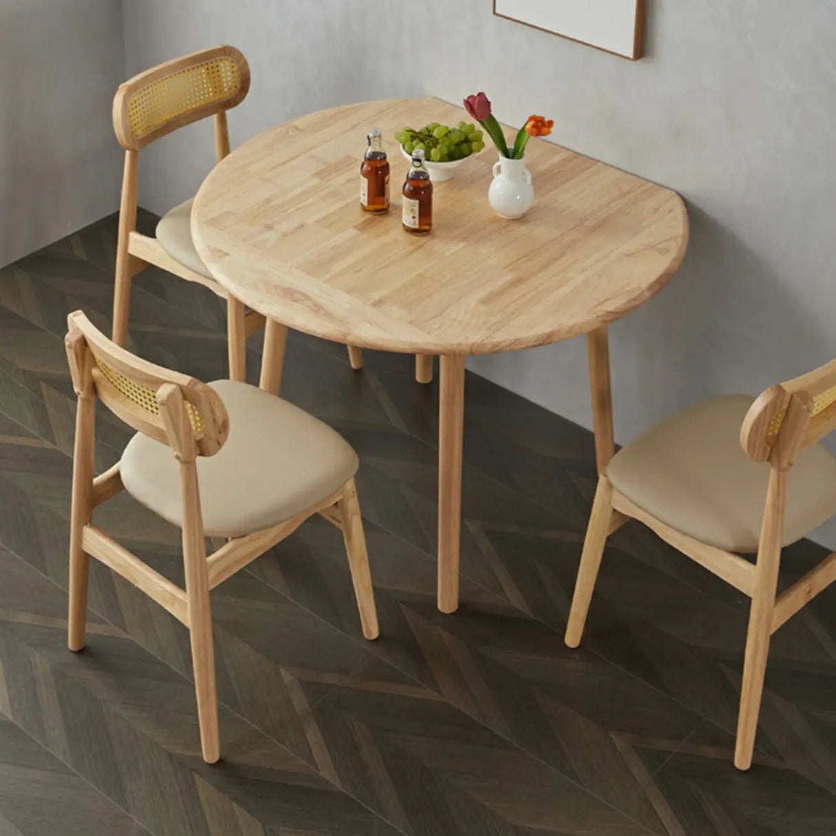 Scandinavian Natural Rubber Wood Extendable Dining Table Image - 4