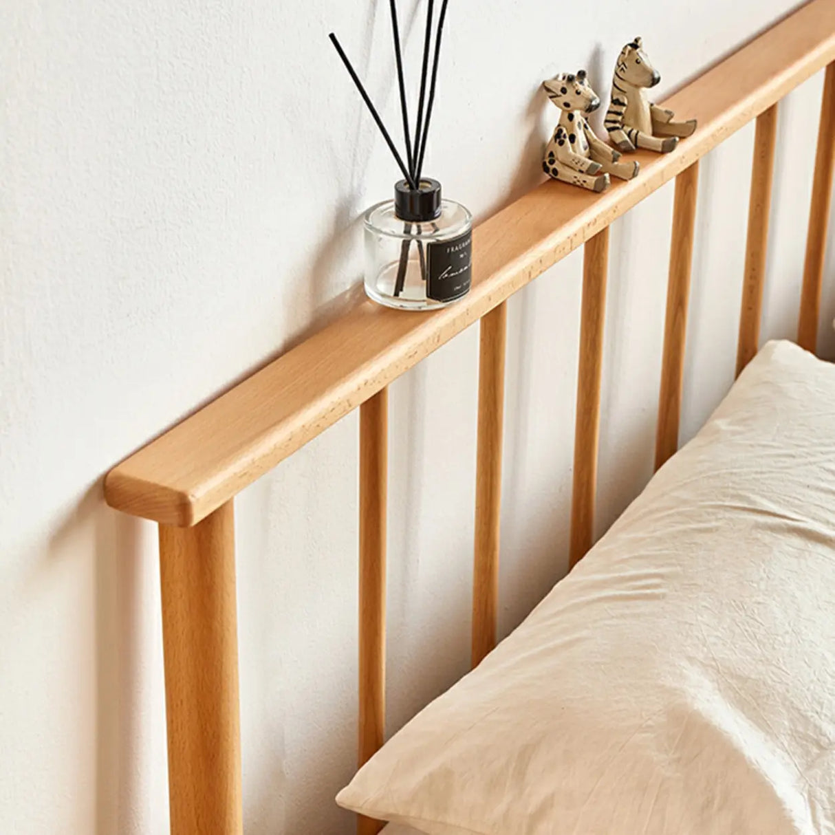 Scandinavian Wood Color Queen Headboard Wood Slat Bed Image - 11