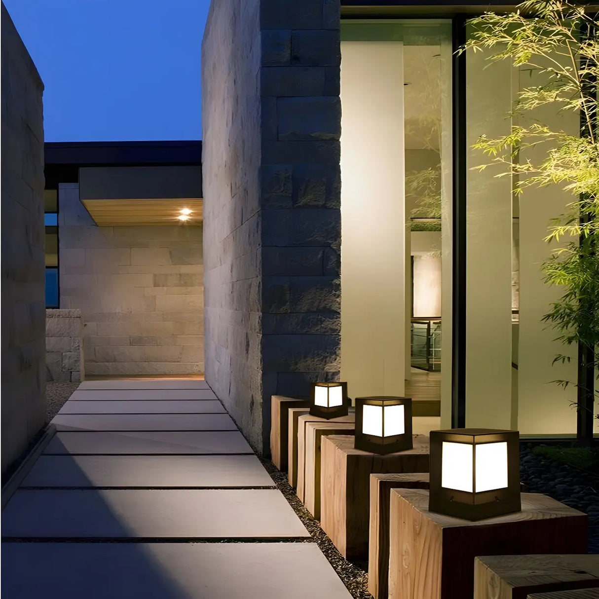 Simple Blank Outdoor Cube Metal Patio Column Light Image - 2