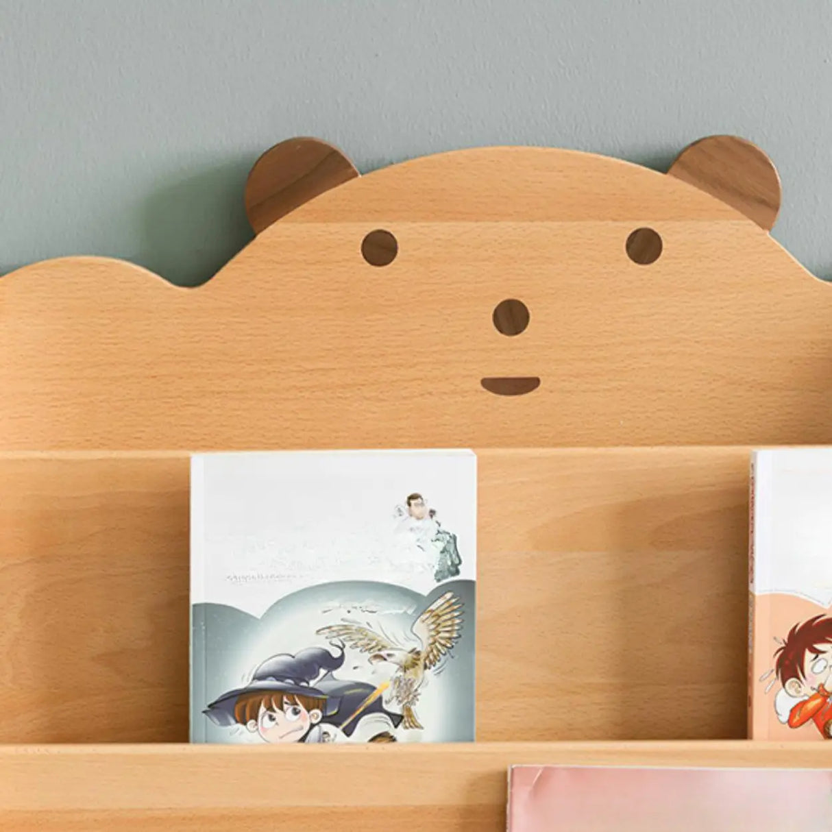 Simple Kids Wood Bear Natural Finish Ladder Bookcase Image - 11