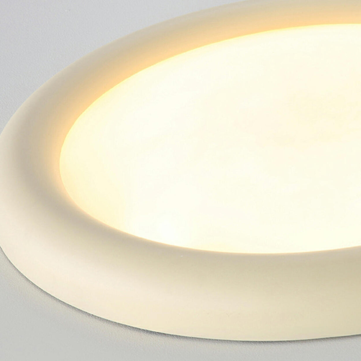 Simplicity Green Round LED Flush Mount Ceiling Light Image - 10