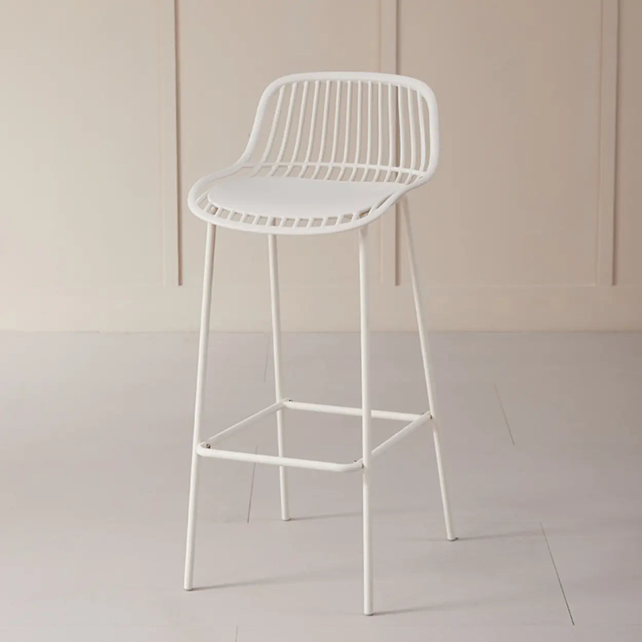 Sleek Mesh Low Back Saddle Acrylic Footrest Bar Stool Image - 2