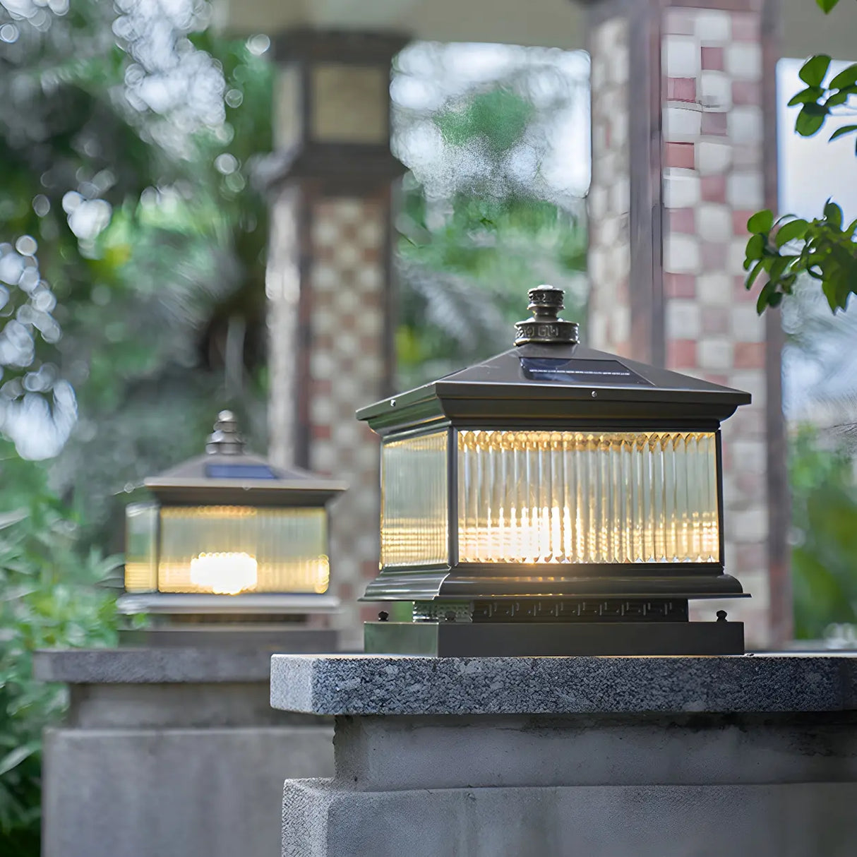 Square Vintage Glass Solar Metal Outdoor Post Lamp Image - 6