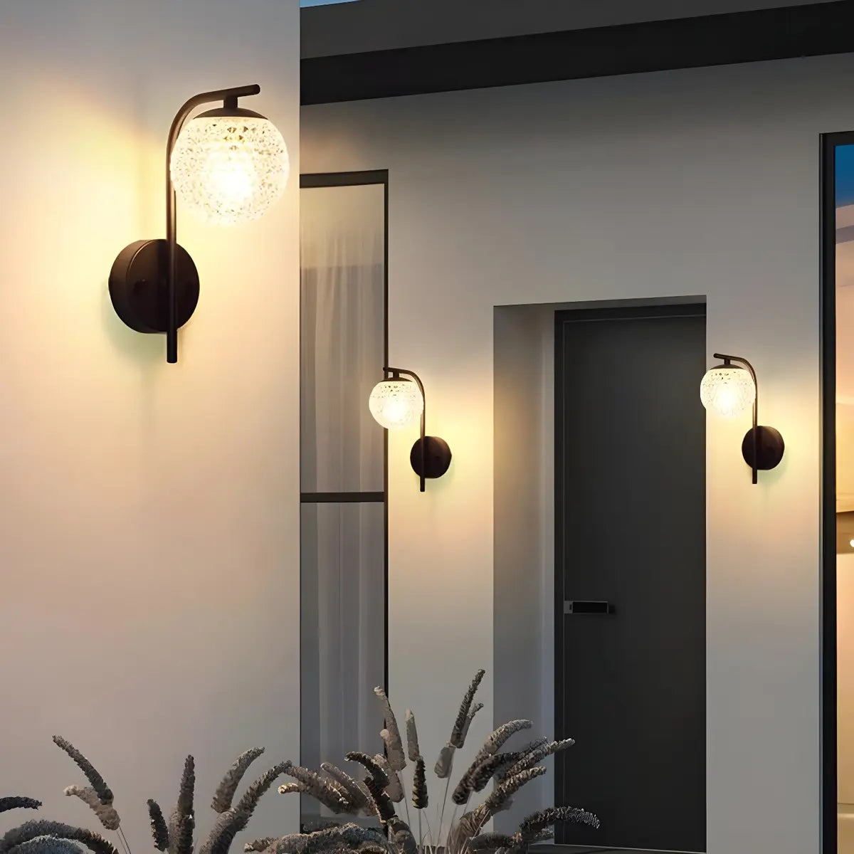 Stylish Globe Outdoor Bi-pin Small Wall Light Black – Homebaa