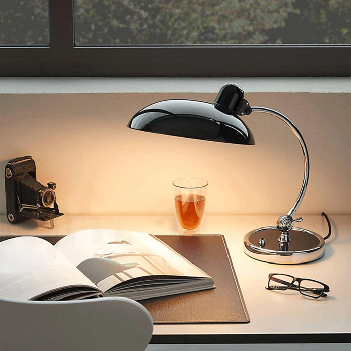 Stylish Silver Metal Curved Arm Bowl-Shaped Table Lamp Image - 15