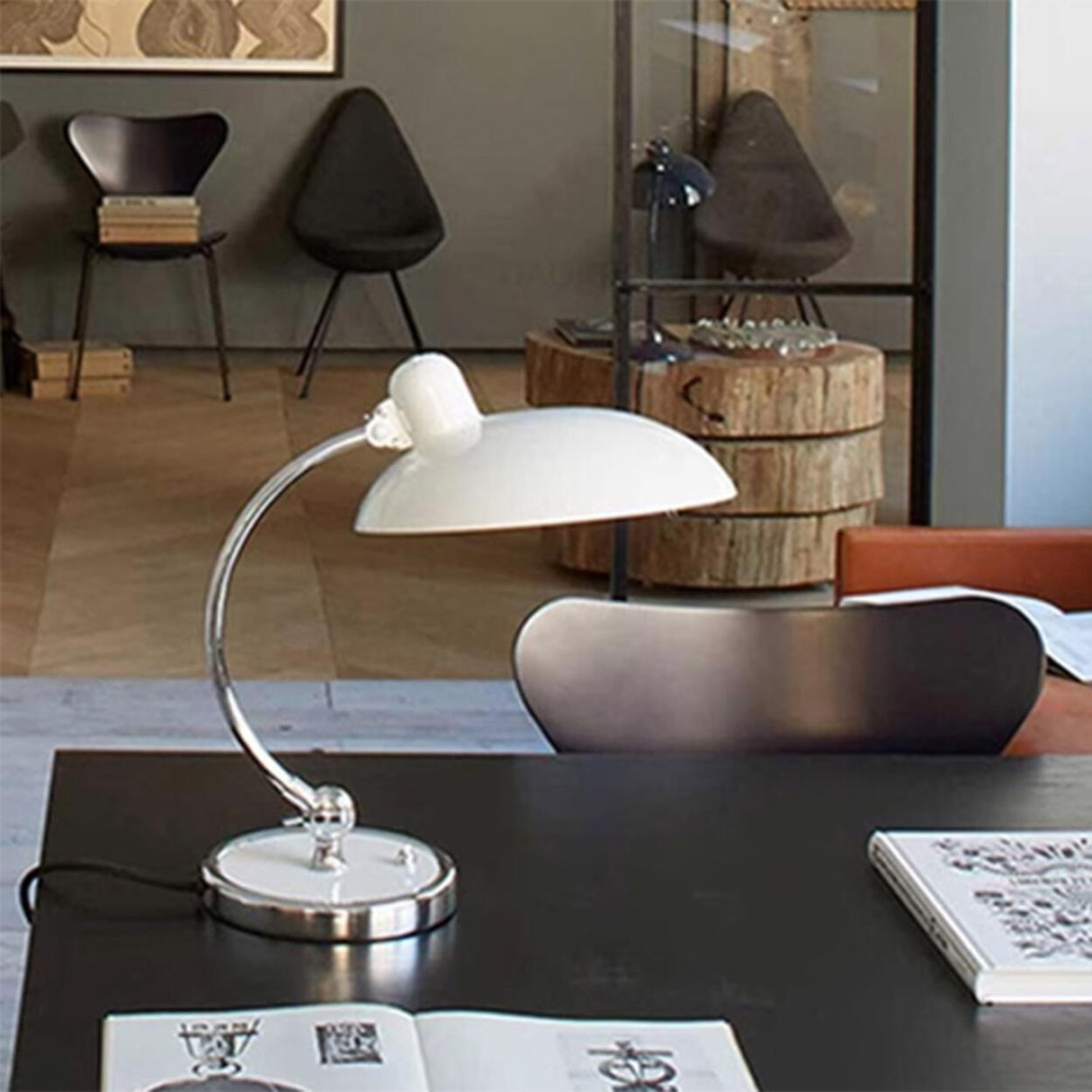 Stylish Silver Metal Curved Arm Bowl-Shaped Table Lamp Image - 3