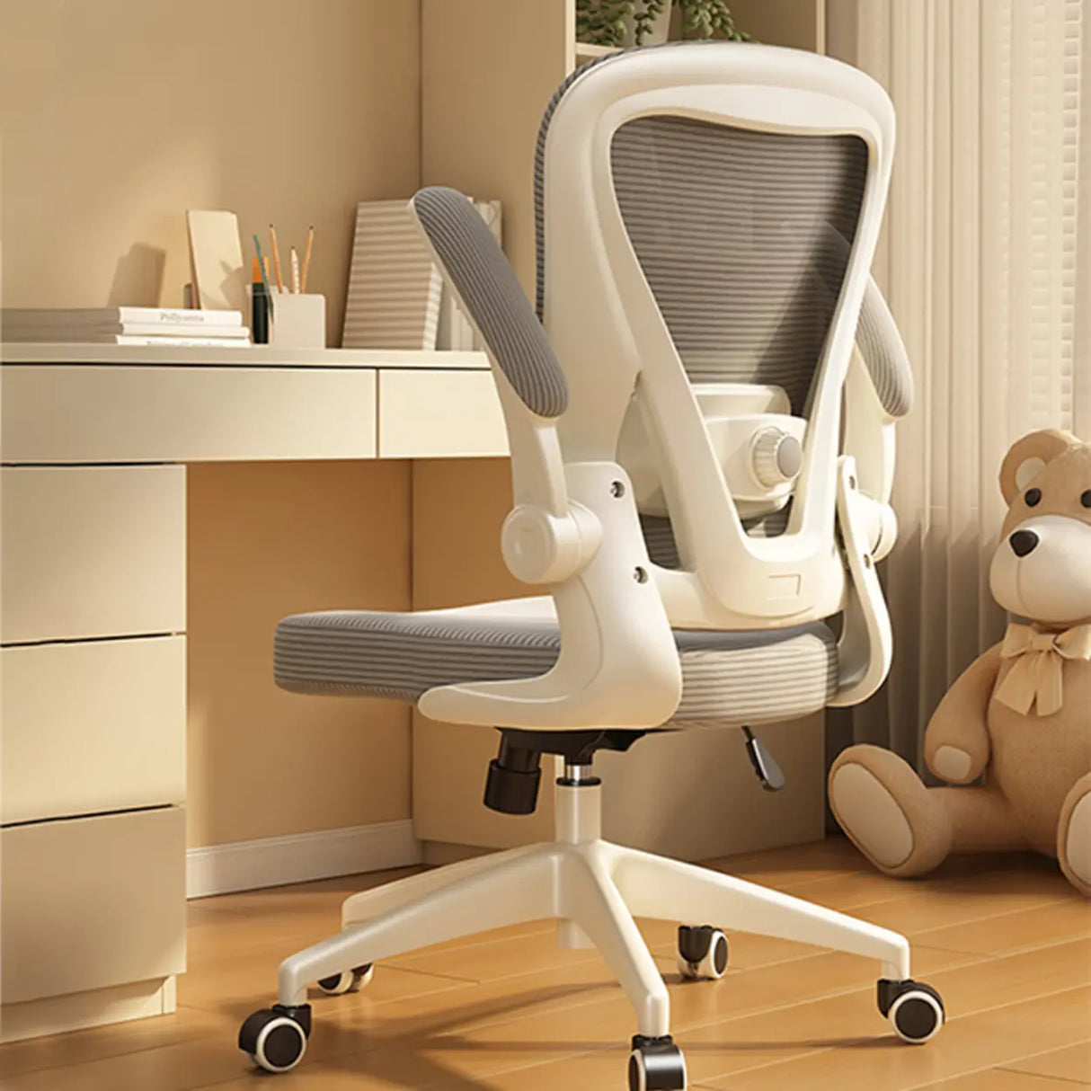Tilt White Adjustable Ergonomic Mesh Nylon Office Chair Image - 1