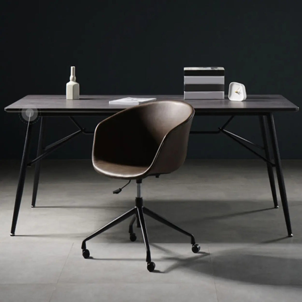 Trendy Adjustable Seat Height Ergonomic Metal Office Chair Image - 7