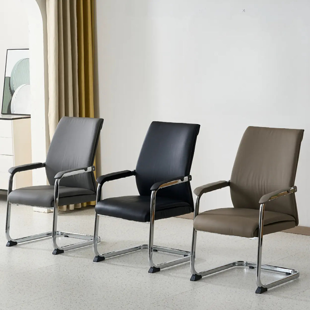 Trendy Ergonomic Leather Office Chairs with Armrests Image - 1