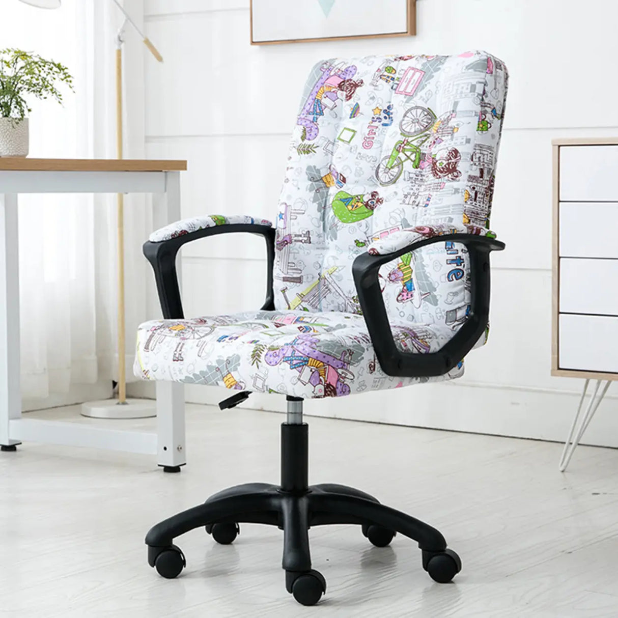 Trendy Ergonomic Leather Swivel Office Chair with Rollers Image - 12