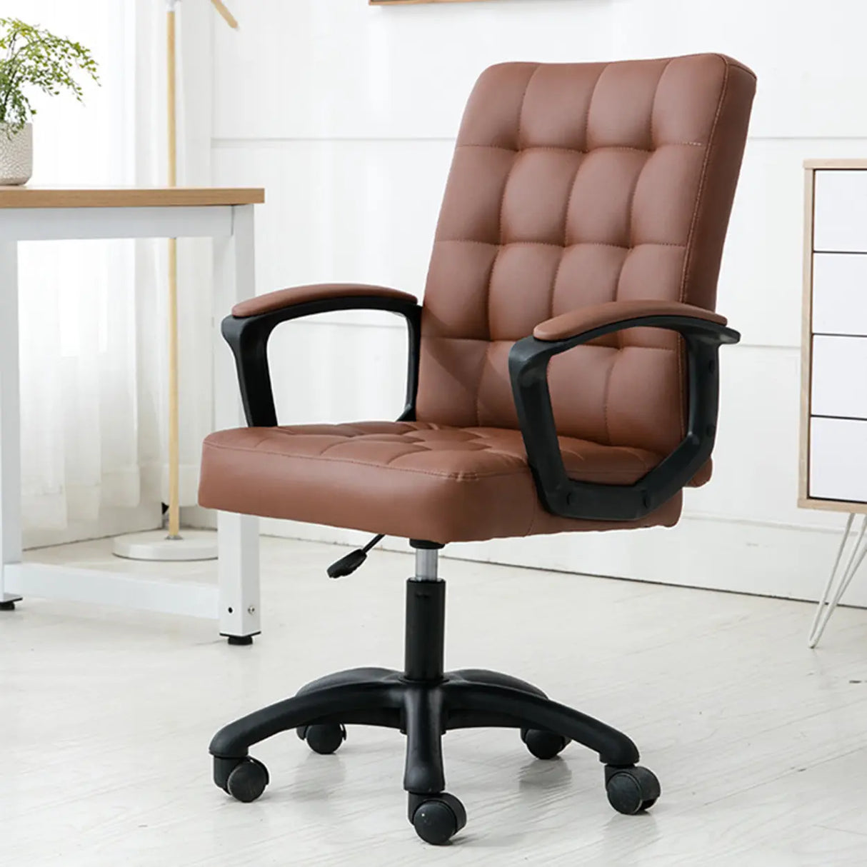 Trendy Ergonomic Leather Swivel Office Chair with Rollers Image - 5