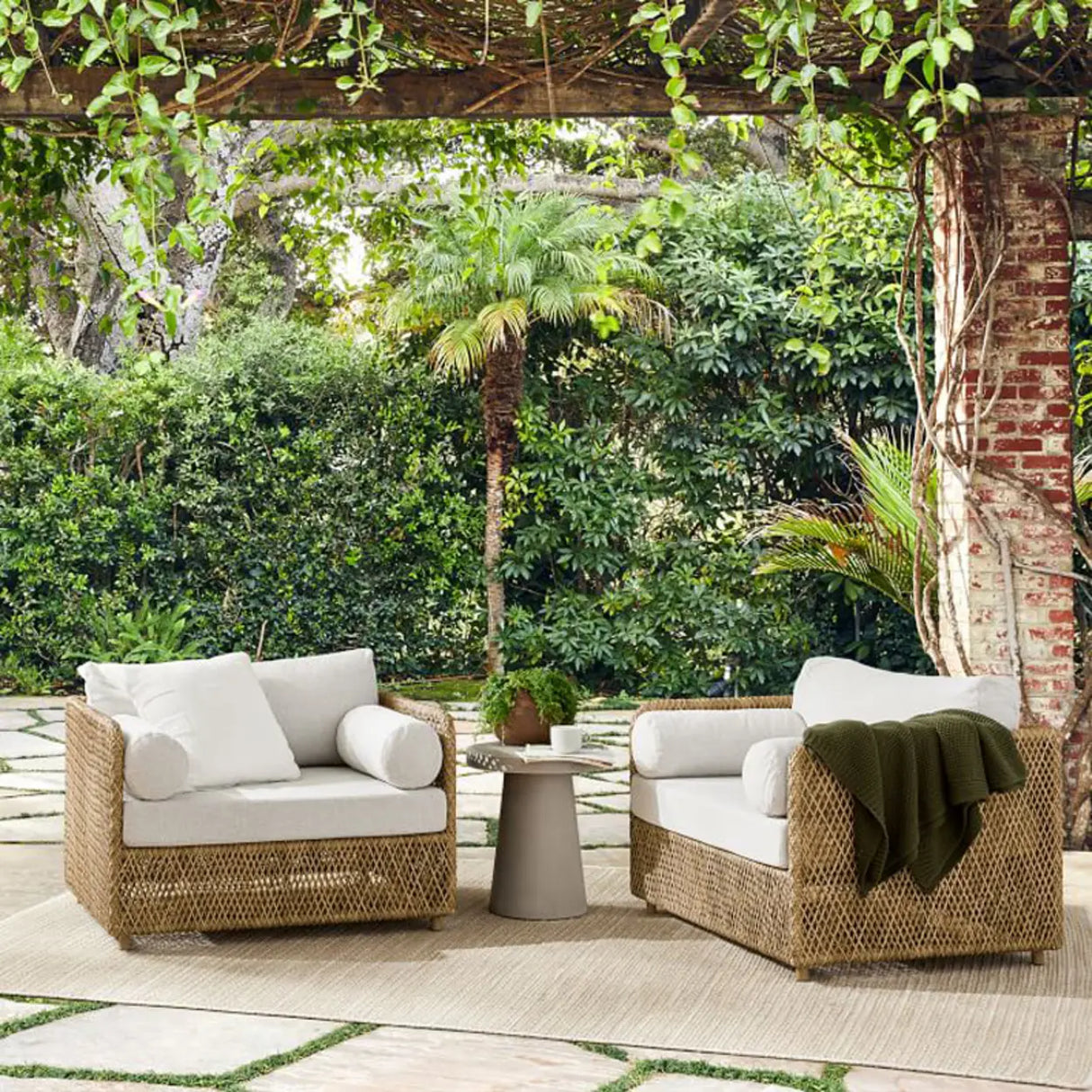 UV Resistant Light Brown Woven Frame Outdoor Patio Sofa Set Image - 3