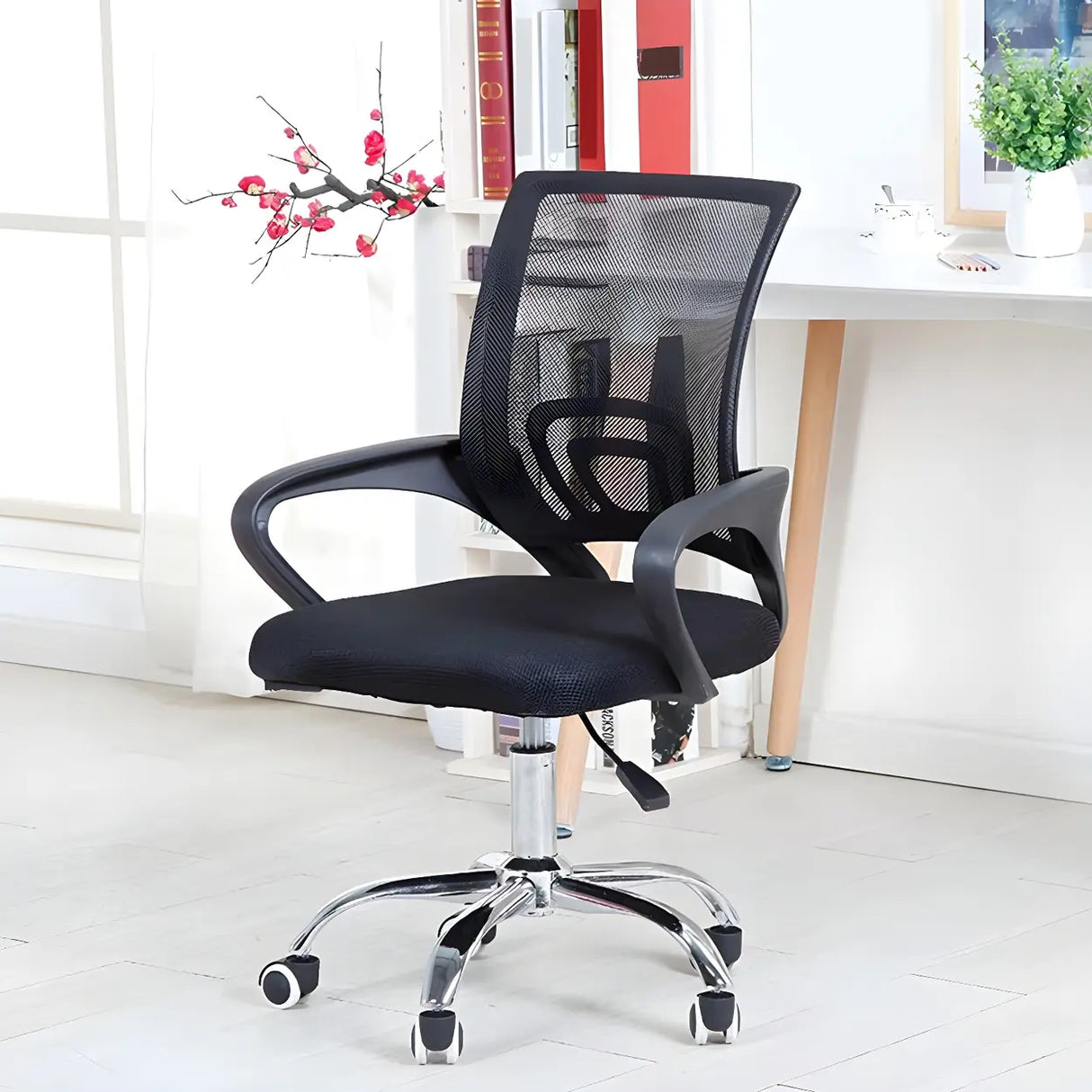 Various Colors Ergonomic Mesh Office Chair with Fixed Arms Image - 2