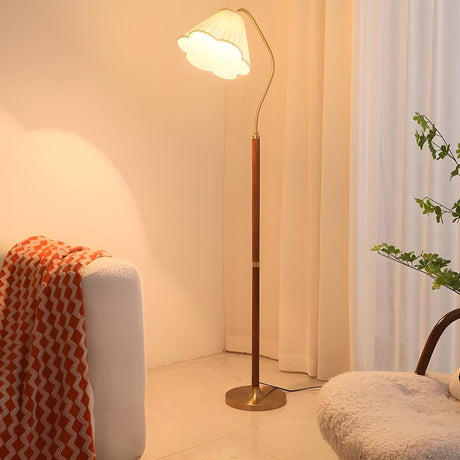Vintage Brass Beige Floral Living Room Floor Lamp Image - 1