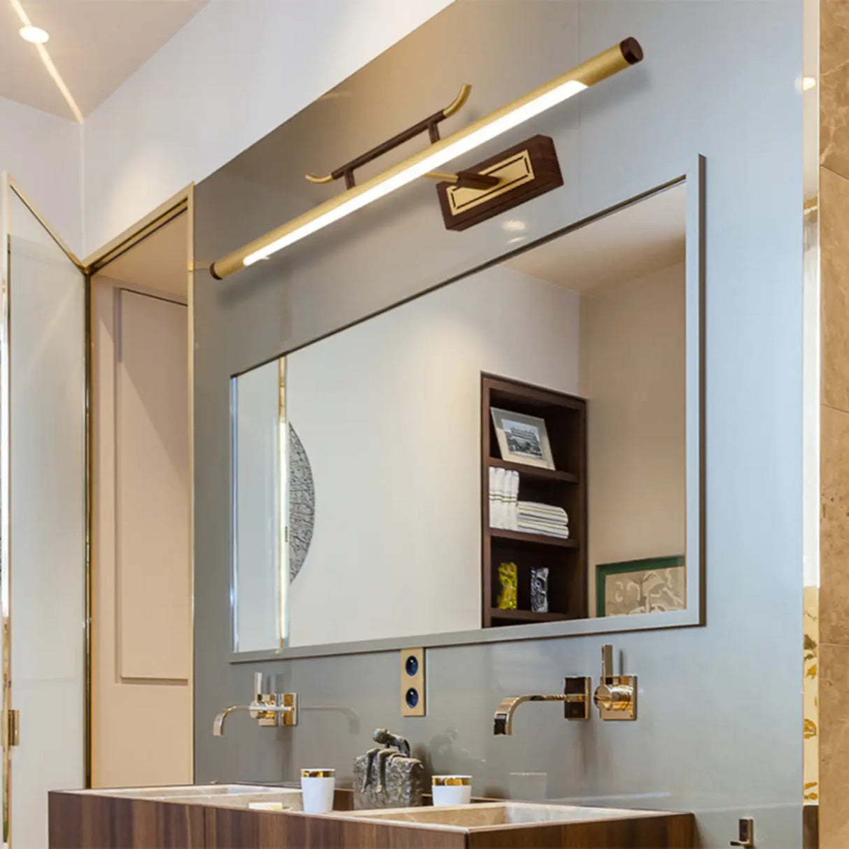 Vintage Brass Linear LED Metal Mirror Vanity Sconce Image - 3