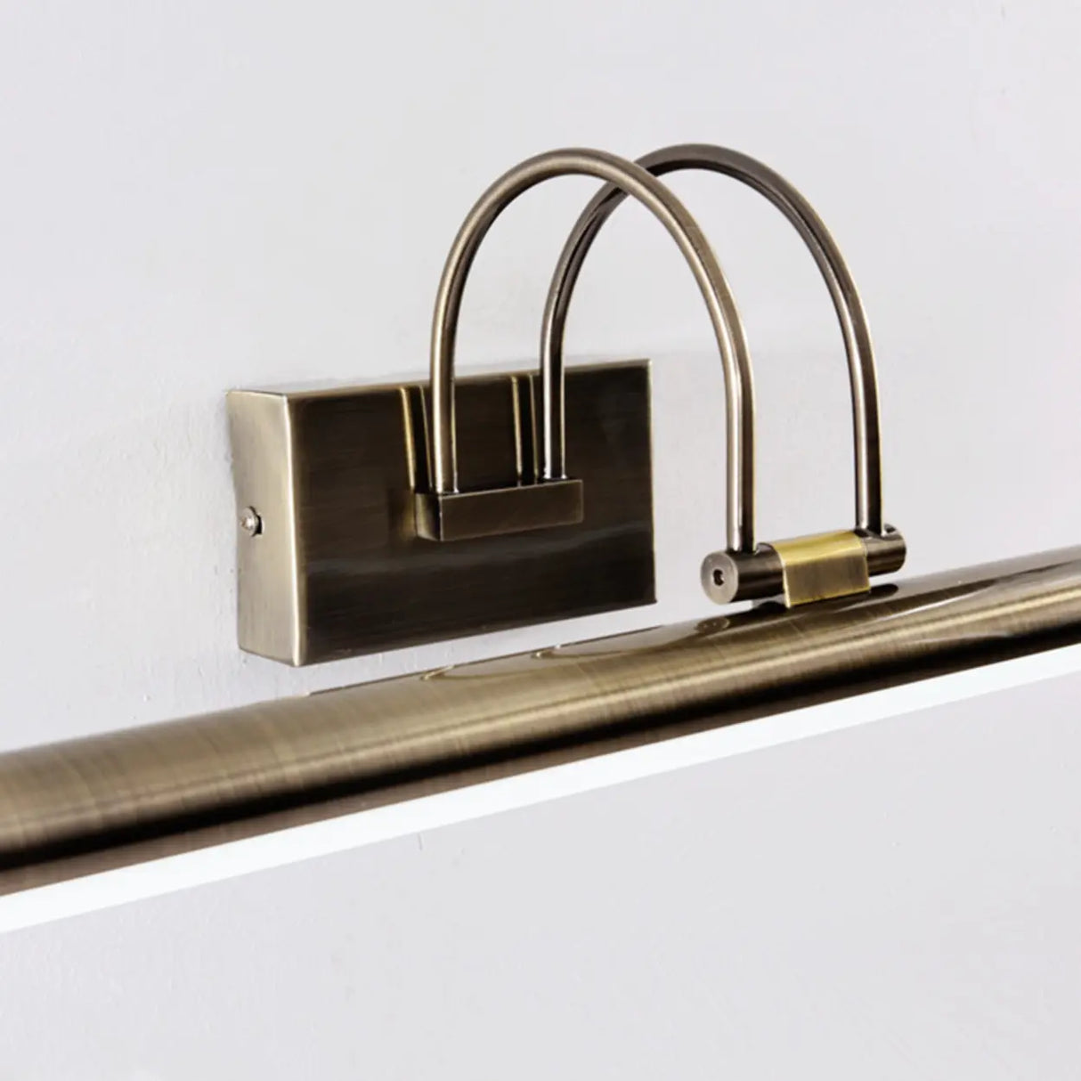 Vintage Brass Wall Mount Cylinder Vanity Mirror Light Image - 8