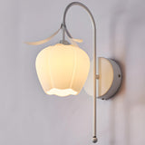 Vintage Design Green Floral Wall Sconce Image - 7