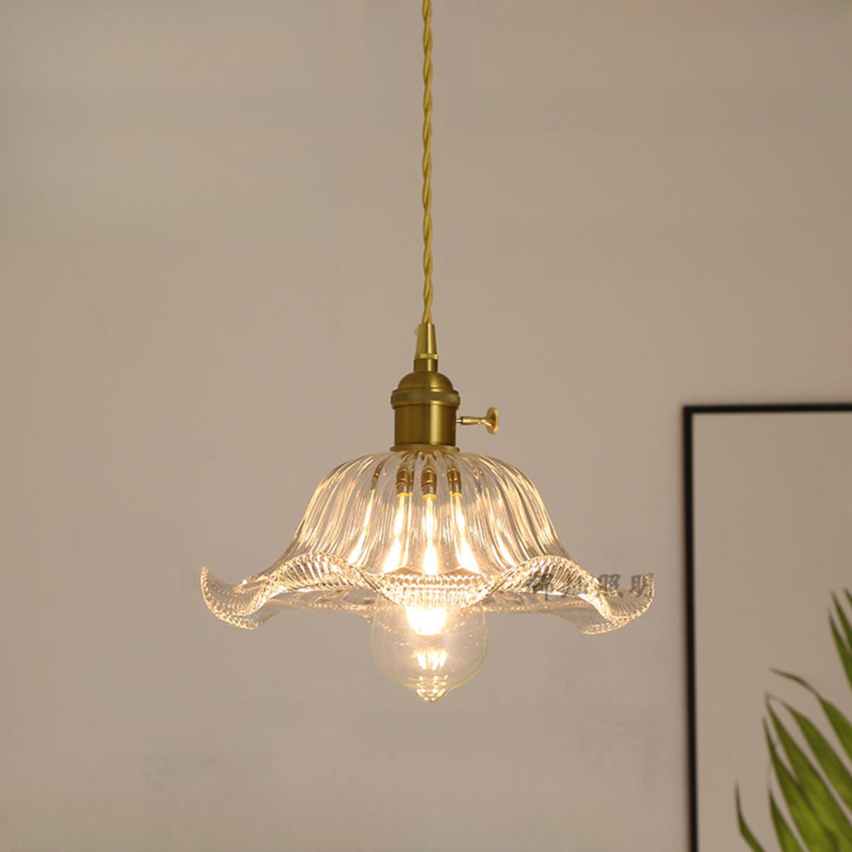 Vintage Floral Art Glass Round Pendant Light Set  Image - 15