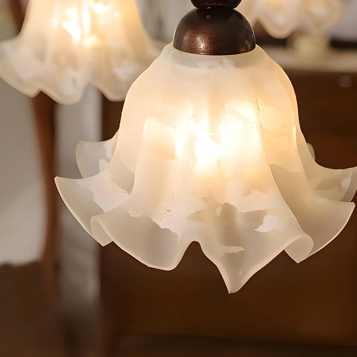 Vintage Floral Glass Living Room 8-Light Black Chandelier Image - 9