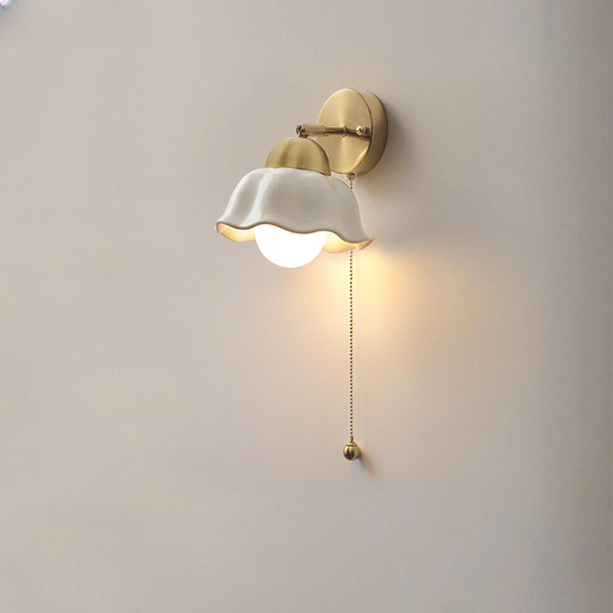 Vintage Floral White Ceramic Wall Sconce Image - 2