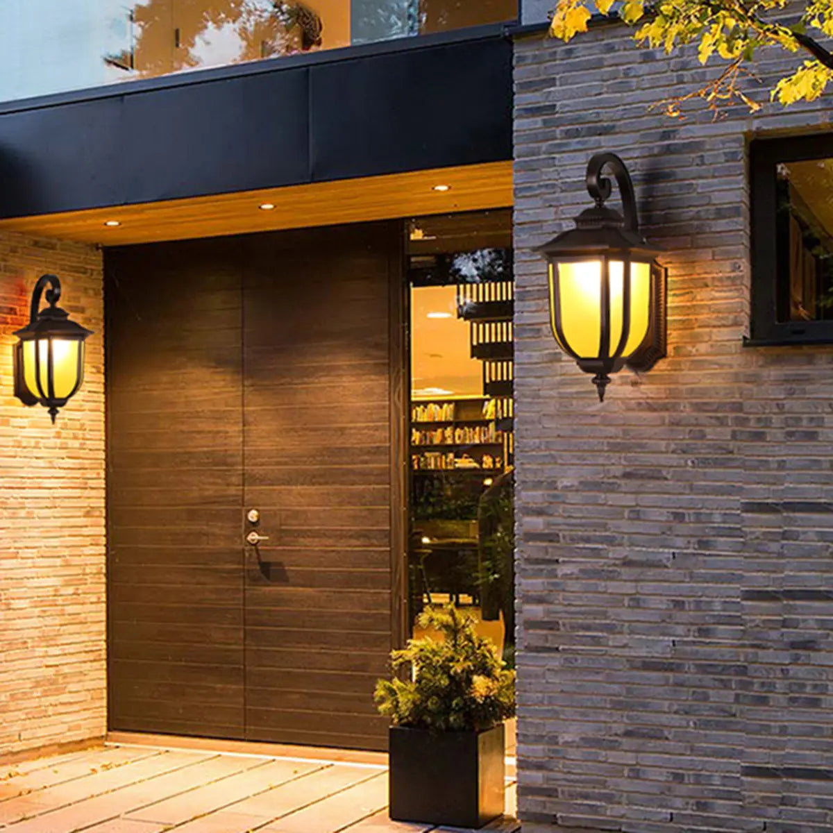 Vintage Lantern Black Aluminum Outdoor Wall Light Image - 11