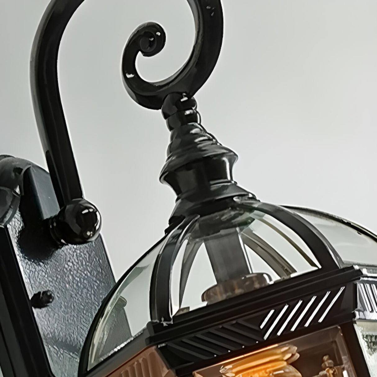 Vintage Lantern Black Outdoor Wall Sconce Image - 9