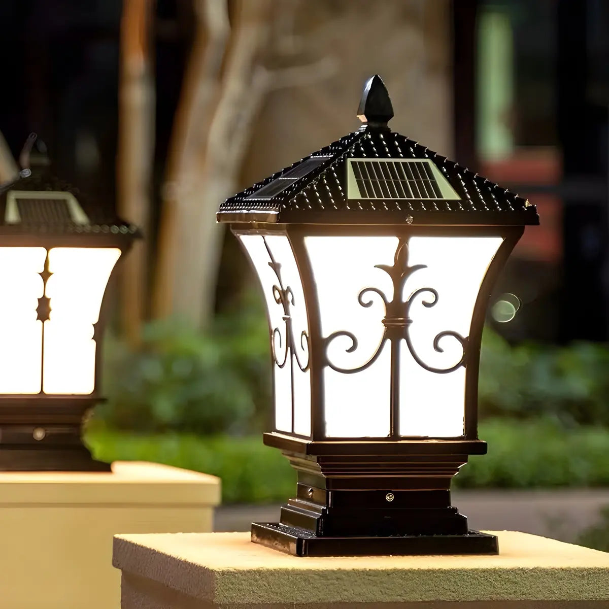 Vintage Solar Lantern Outdoor Garden Column Light Image - 12