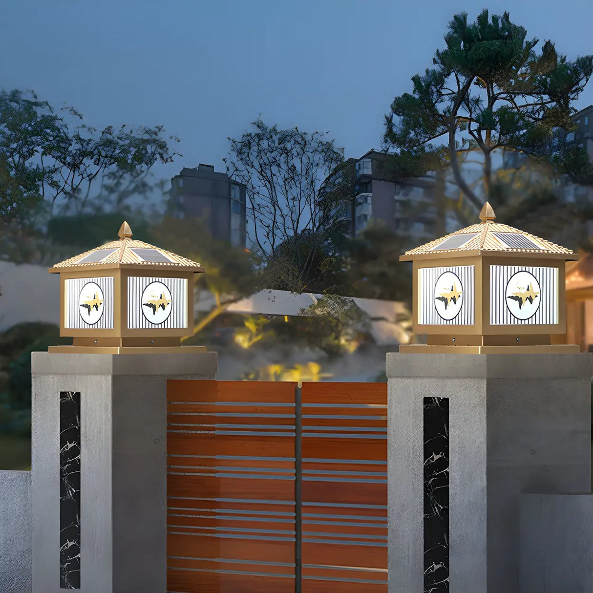 Vintage Square Chic Pattern Metal Solar Outdoor Lamp Image - 17