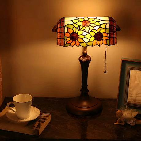 Vintage Tiffany Stained Glass Banker Decor Table Lamp Image - 2