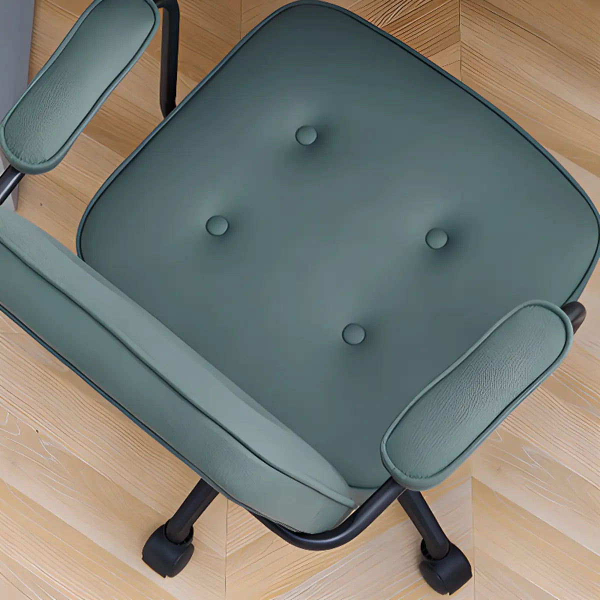 Waterproof Executive Mauve Faux Leather Office Chair Image - 6