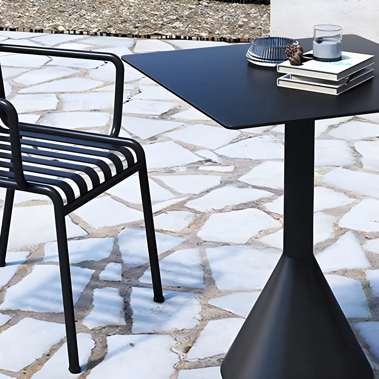 Waterproof Iron Frame Outdoor Round Coffee Table Image - 8