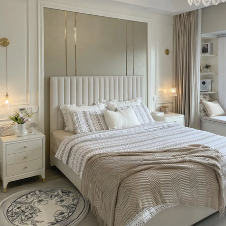 White King Rectangular Fabric Upholstered Panel Bed Image - 2