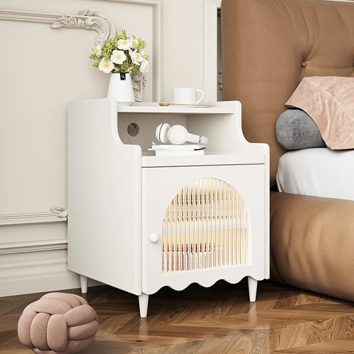 Wood Cabinets Storage Nightstand with Legs and Shelves Image - 19