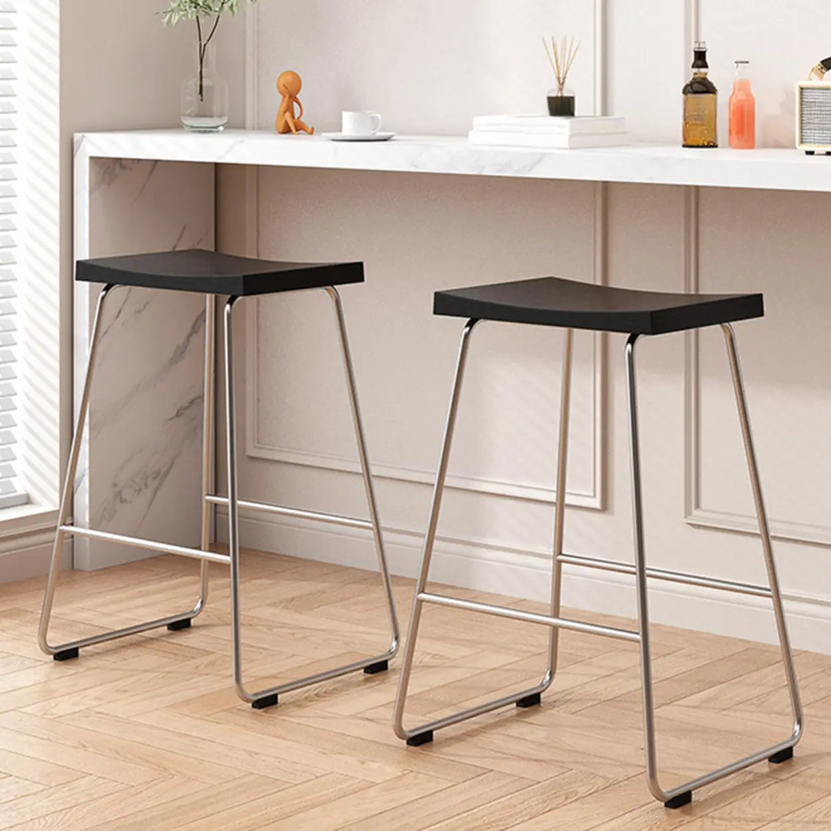 Wood Saddle Metal Sled Base Bar Stool with Footrest Image - 1