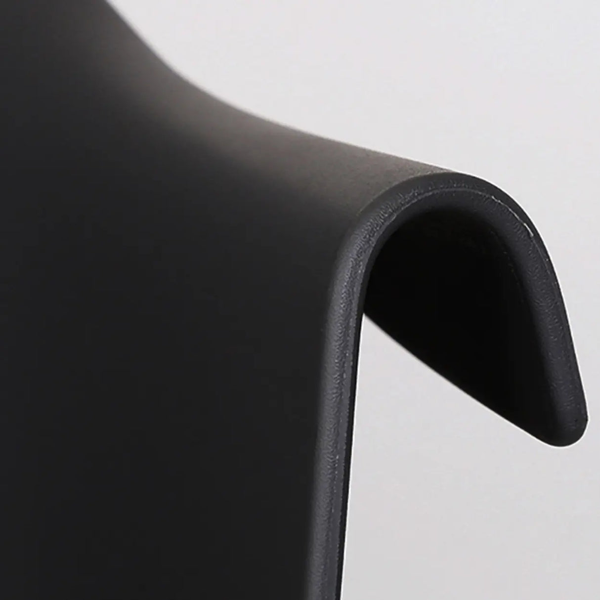 Yellow Casual Comfortable Curved Iron Office Chairs Image - 13